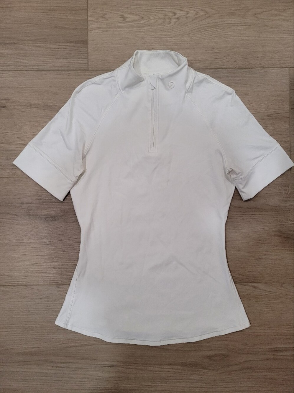 Women's White Short-Sleeve Performance Top